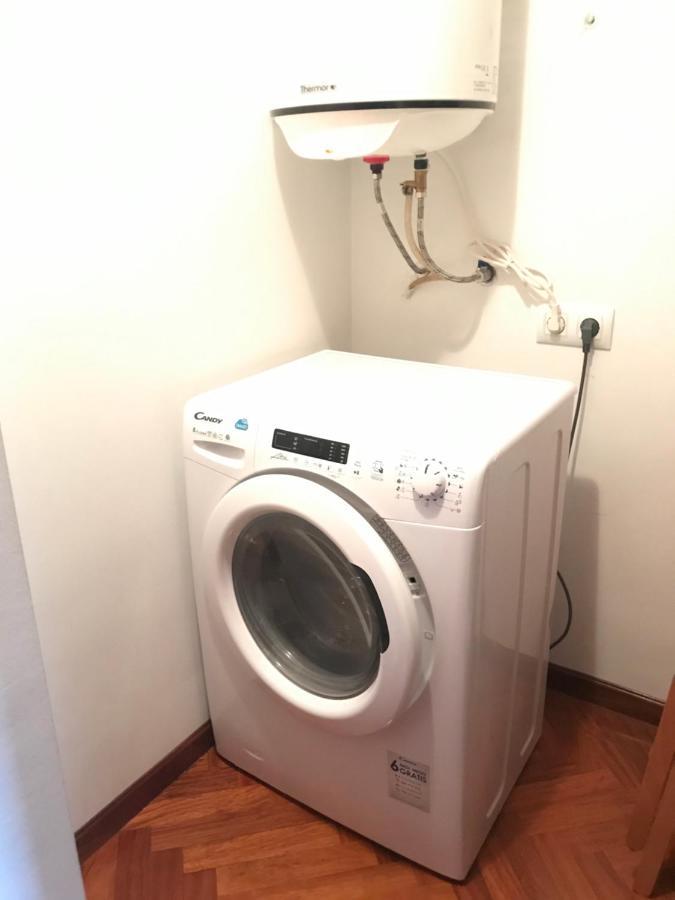 Apartamento Acogedor Con Vistas En Santa Cristina Apartment Perillo Bagian luar foto